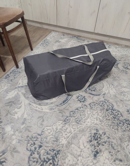 Кровать - манеж продам срочно