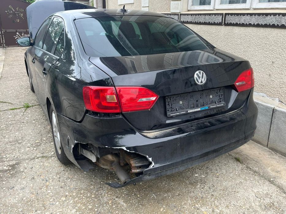 Vw jetta 2012 avariat
