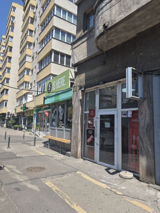 Spatiu comercial