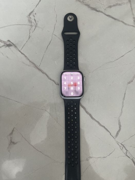 apple watch 8 серия, отличное состояние