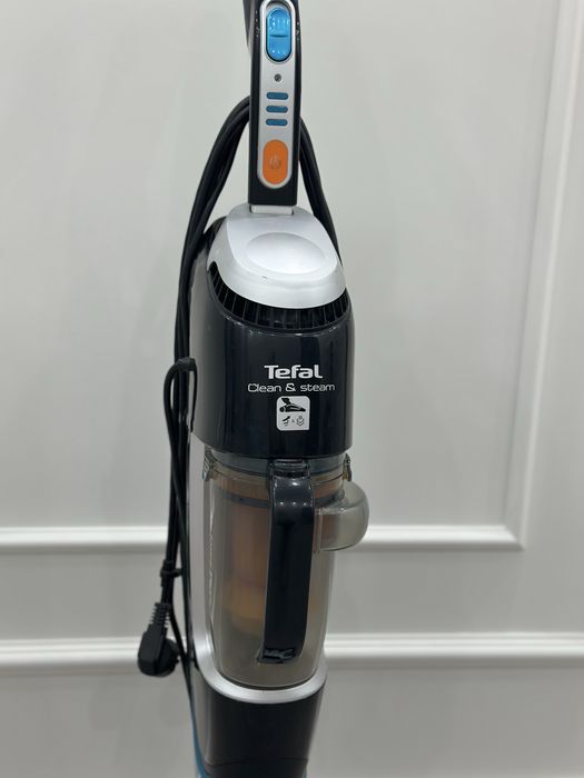 Продам паровой пылесос Tefal Clean & Steam VP7545RH
