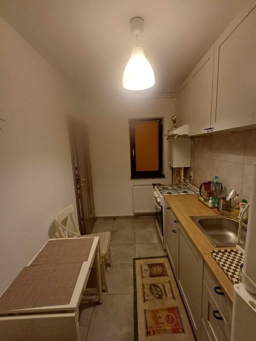 garsoniera de inchiriat