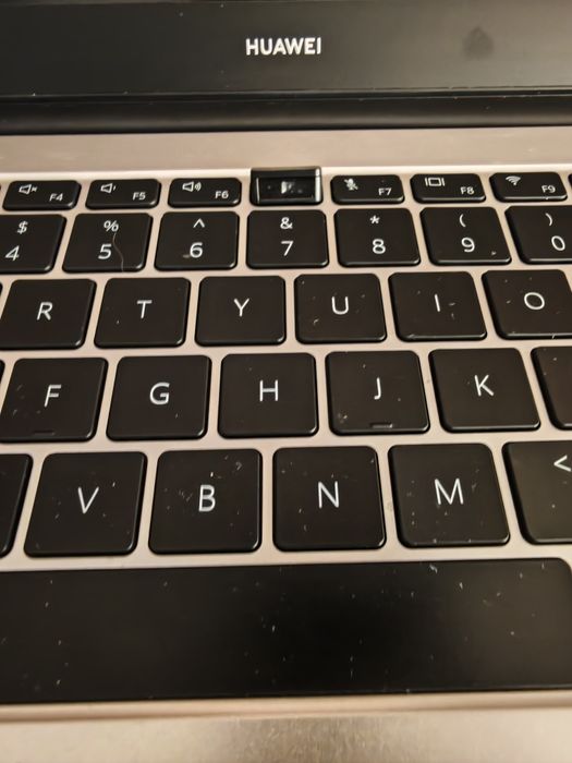 Laptop Huawei Mate Book D14