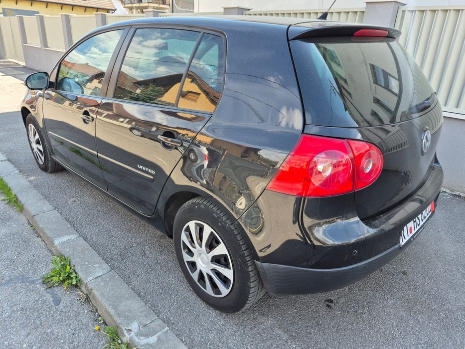 Golf 5 1.4 Benzină 80cp model UNITED