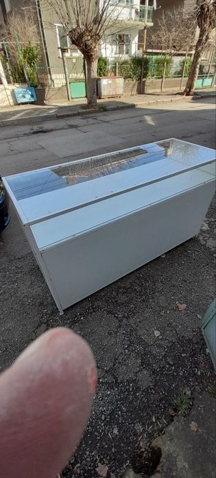 Витрина за магазин