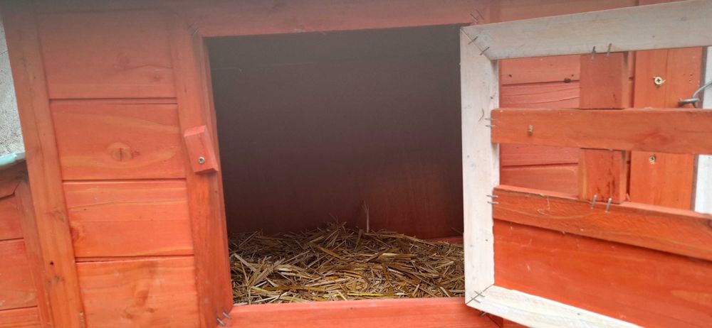 Кокошарник за открито с 1 отделение за яйца, дървен