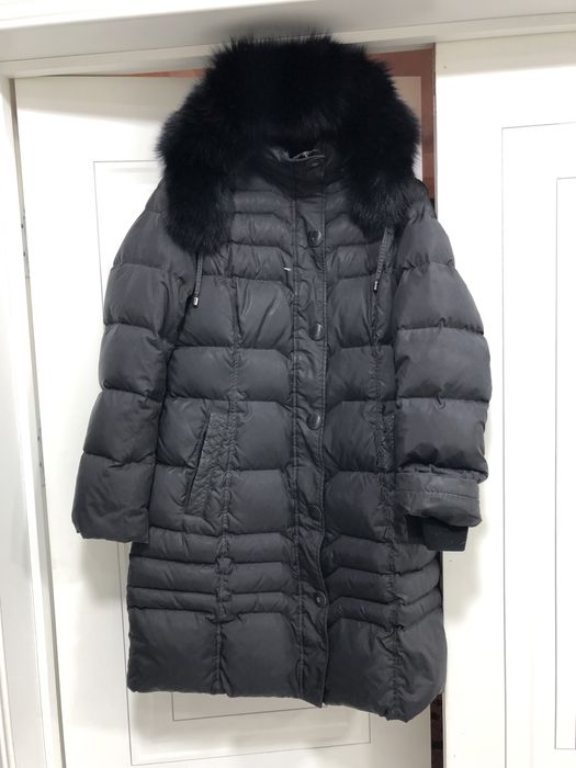 Продается пуховик 48 50 размер