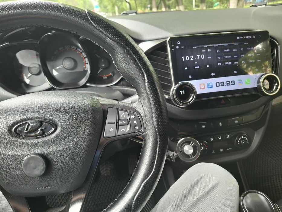 Lada Vesta SW 2019 — 8