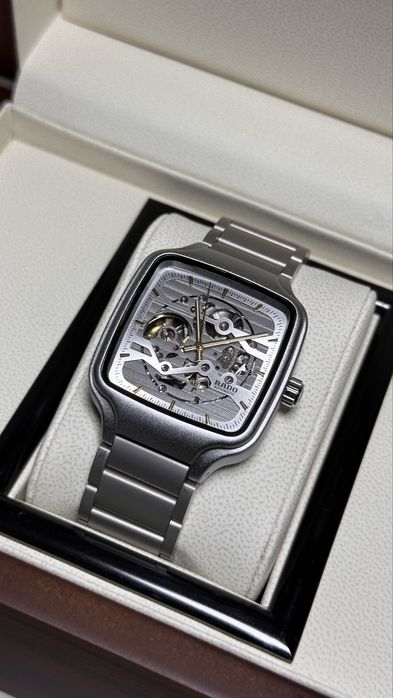 Наручные часы RADO
