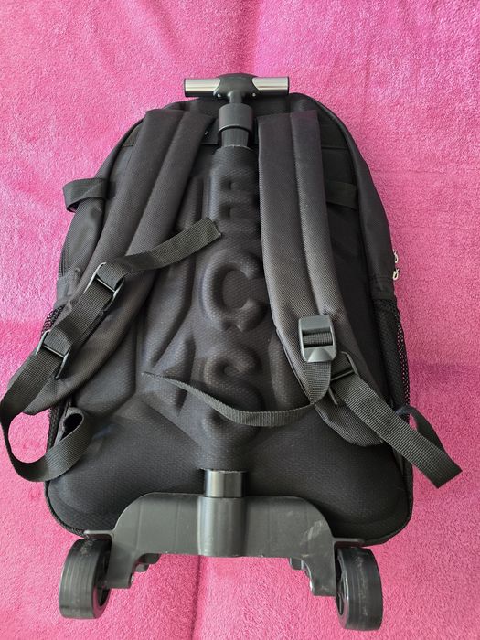 Рюкзак на колёсах  9000