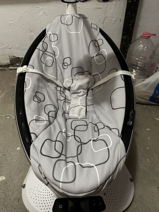 Люлка  4 moms до 12кг.