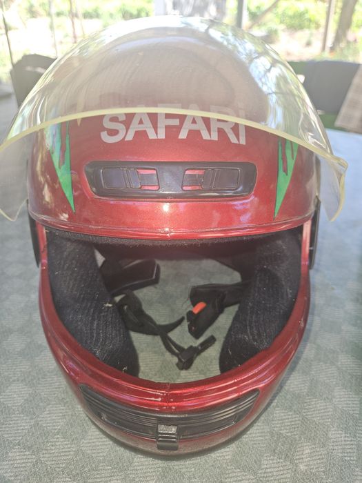 Каска за мотор, нова