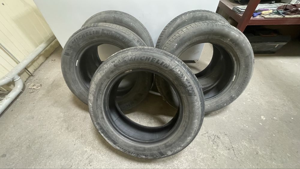 Мишлен  215/60/16