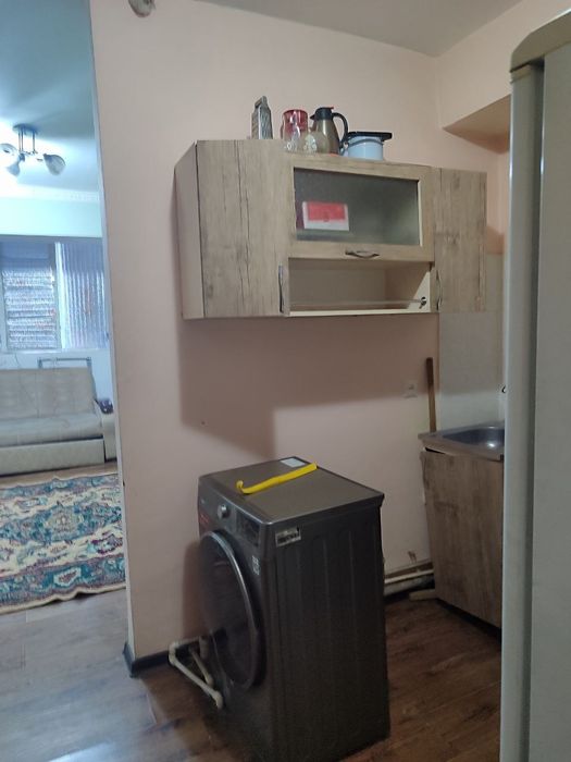 Продается юнусабад 2 квартал 1/4/4