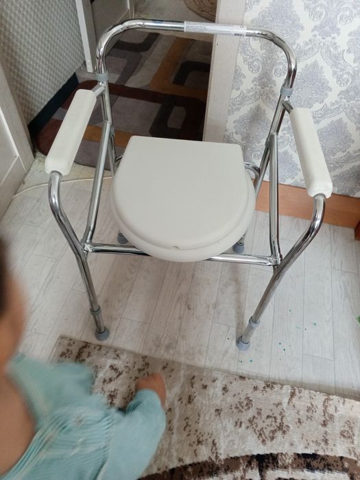 Стульчик горшок новый