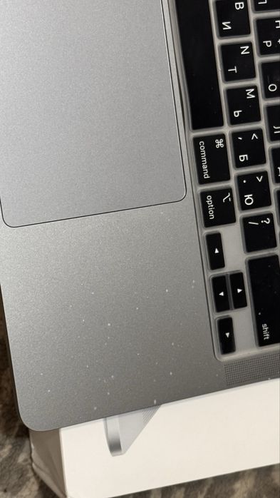 Macbook pro 2020, 256 Гб