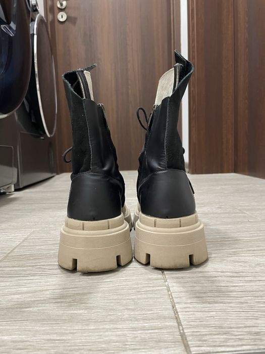 Дамски боти от естествена кожа