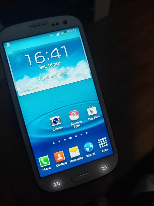 Vând sau Schimb Samsung /S2. /S3