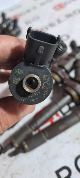 Injectoare / Injector 1.6 HDI Peugeot Ford cod injector: 0445110311