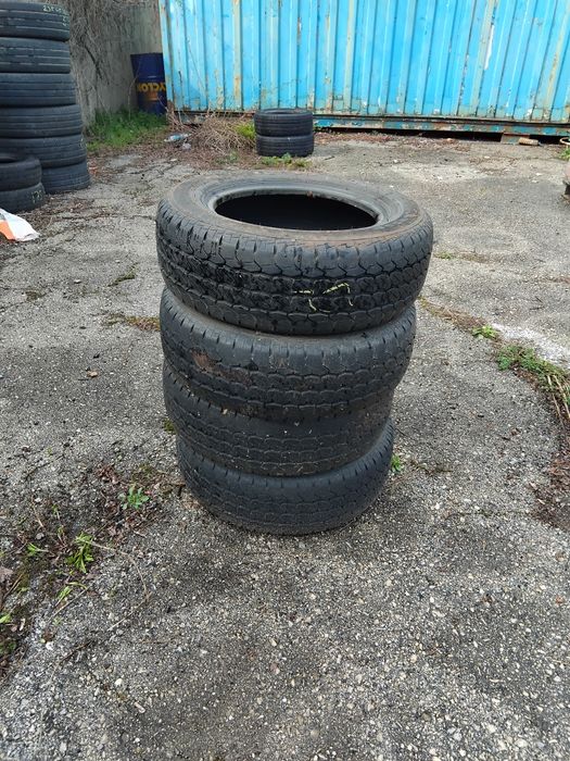 Гуми 205 65 15 C Ц Ласа Lassa. Налични са 4 броя - нов внос. Не са нови! Посочената цена е за един брой гума. Без коментар на цената.