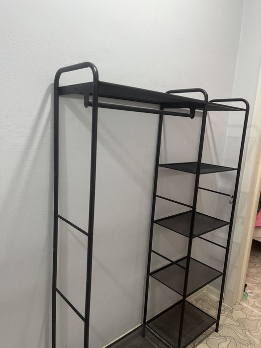 Вешалка в прихожую