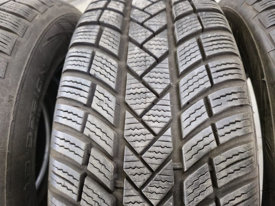 4 anvelope iarna Vredestein 215 65 17 ca și noi