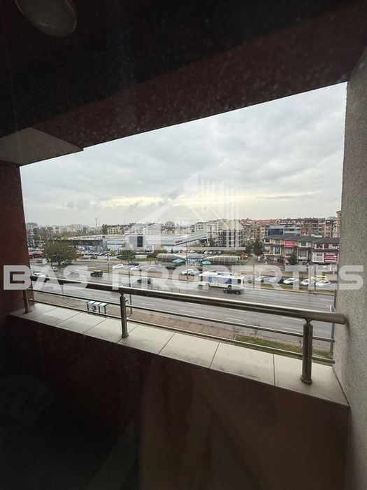 3-стаен в София-Люлин - център площ 88