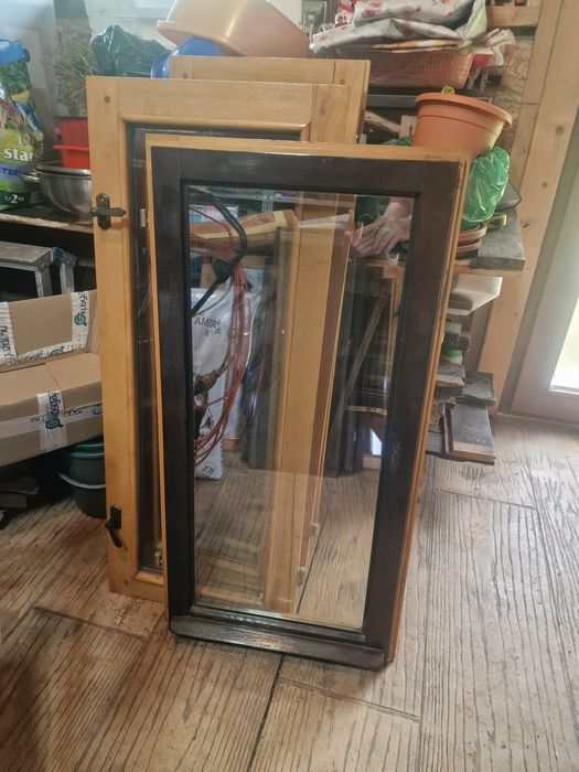 Geamuri termopan cu rama din lemn esenta frasin