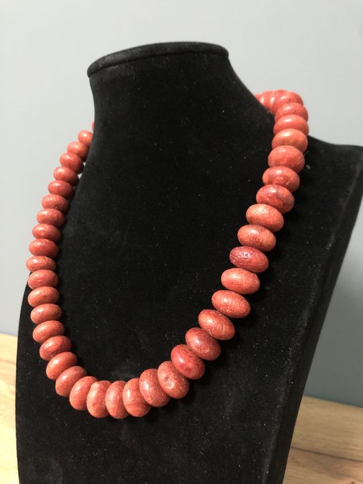 Гердан от корал !