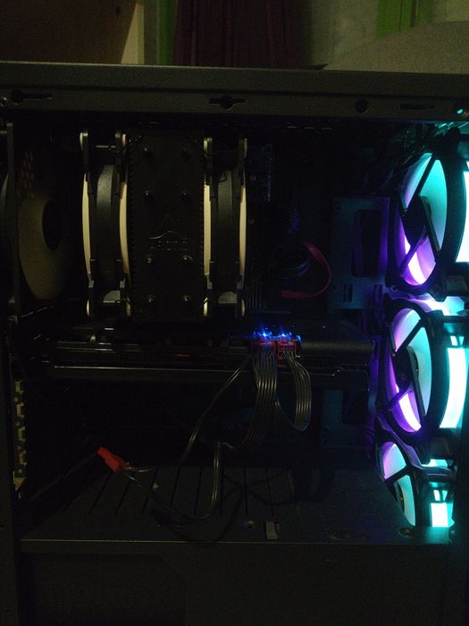 Геймърски настолен компютър