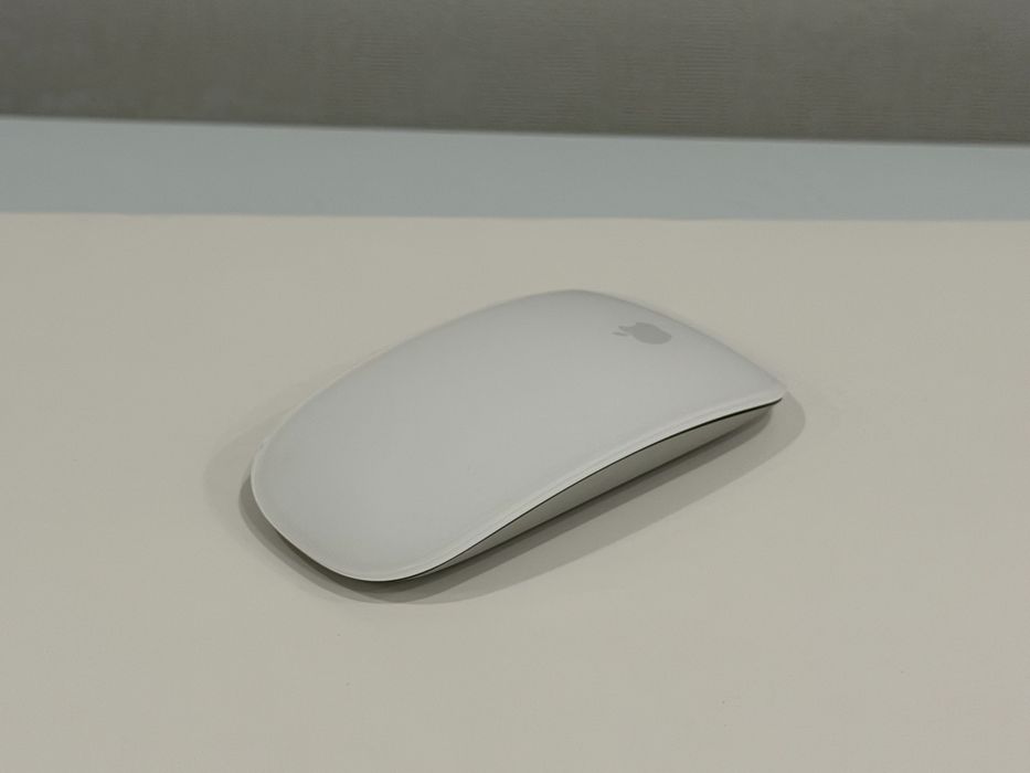 Apple Magic Mouse 2 — оригинал, отличное состояние