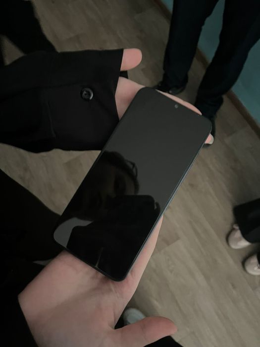 Телефон vivo y35