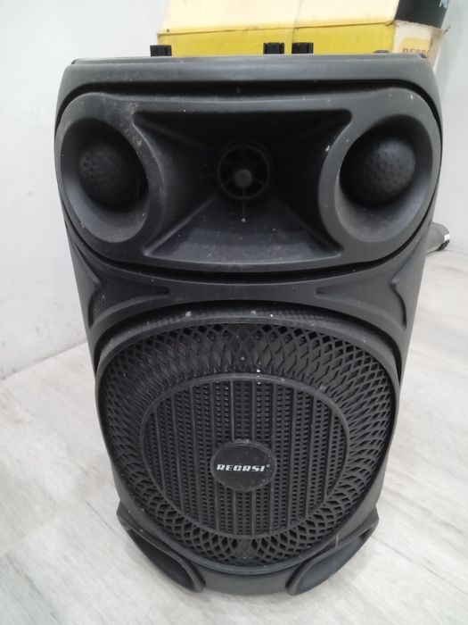 Продам музыкальные колонки