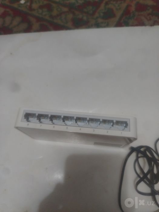 Switch tp-link-sf1008d