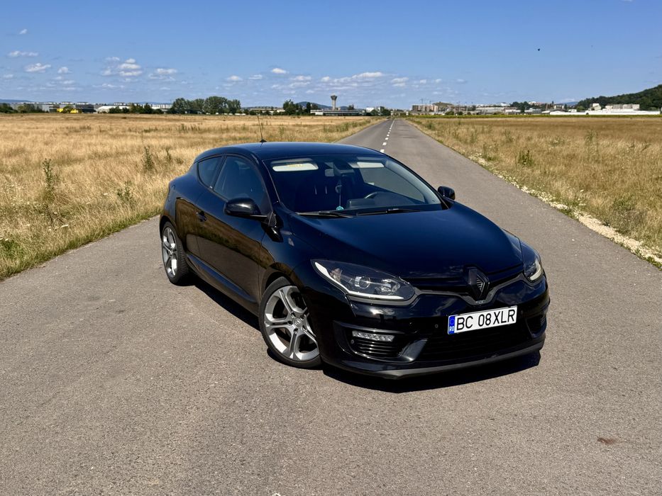 Renault Megane 3 GT220 Coupe (F4RT-874 RS)
