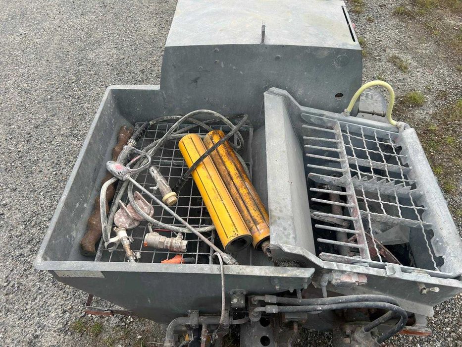 Putzmeister SP11 LMR pompă mortar / mașină tencuit – tractabilă