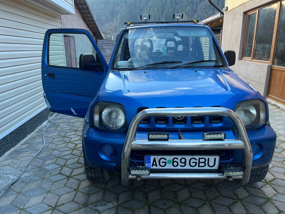 Vând Suzuki Jimny