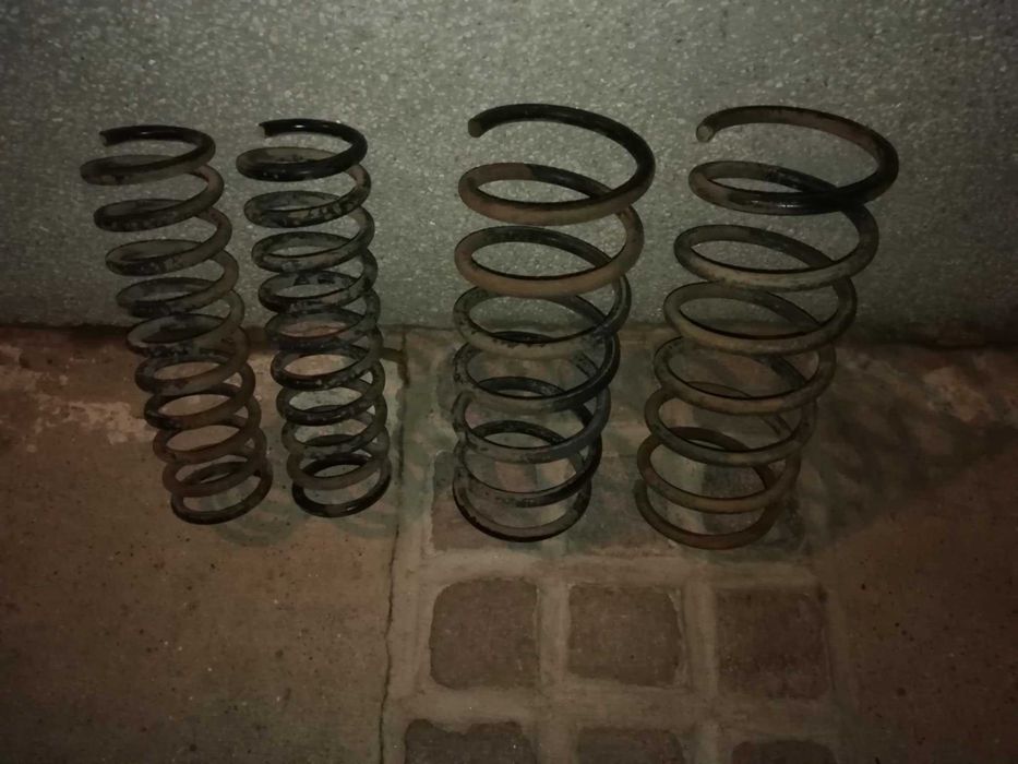 Пружини за BMW e34 оригинални