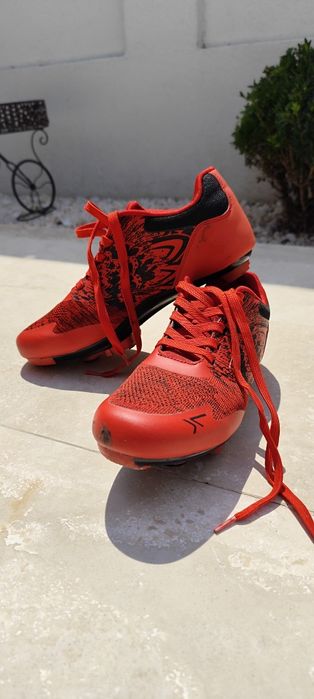 Pantofi ciclism mărimea 40