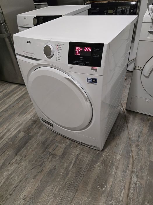 Сушилня AEG 7000 8кг