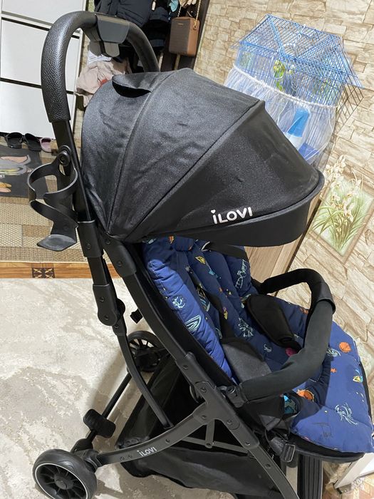 Продам коляску прогулочную