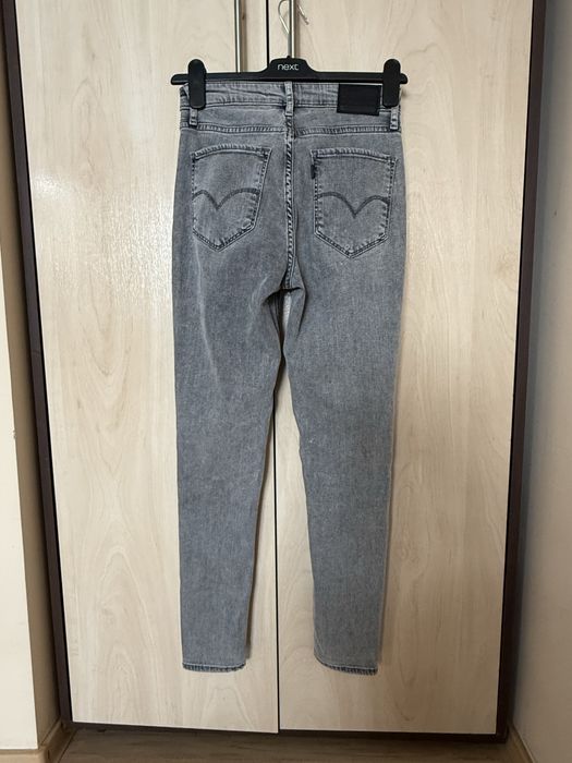 Blugi Levi’s originali noi