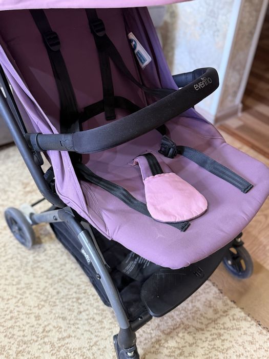 Продам коляску Evenflo Wim
