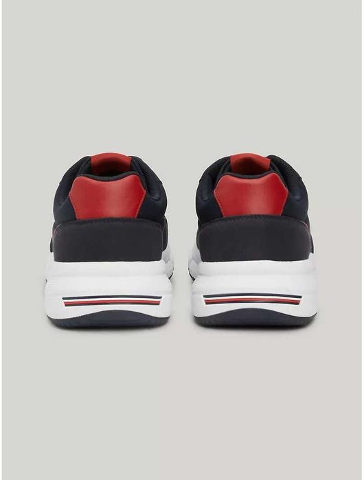 Мужские кроссовки от бренда Tommy Hilfiger