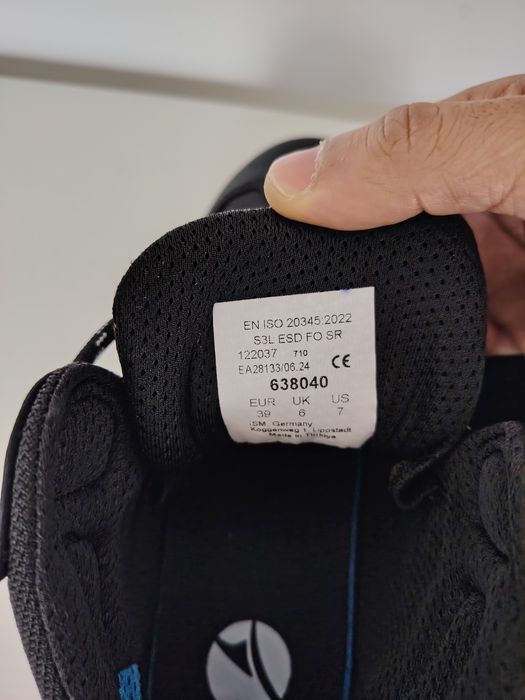 Работни или  планински обувки. Albatros.