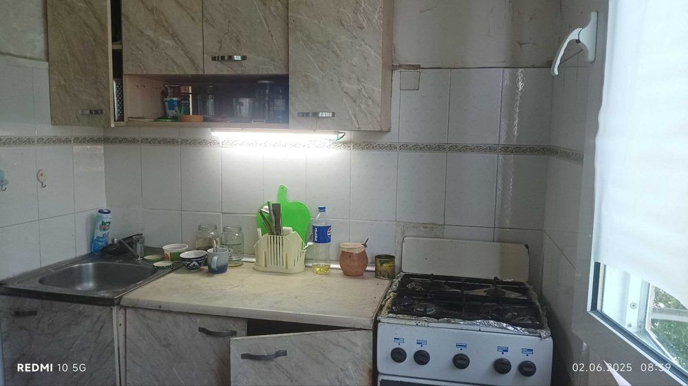 Рисовый базар,  Бакалея 3-3-4, 70м2, балкон 2х6