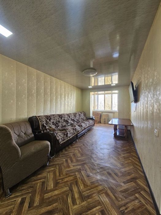 Квартира сотилади срочно