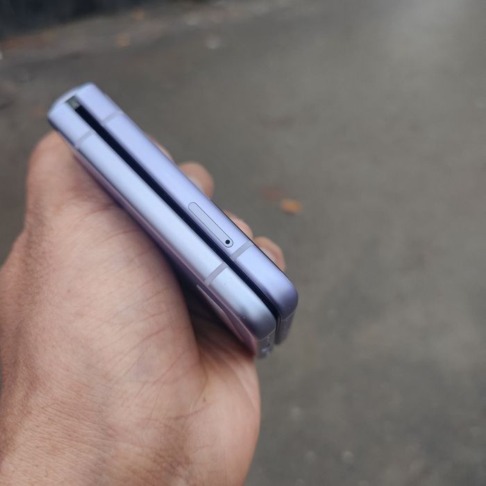 Samsung Z flip 3 5G 256gb