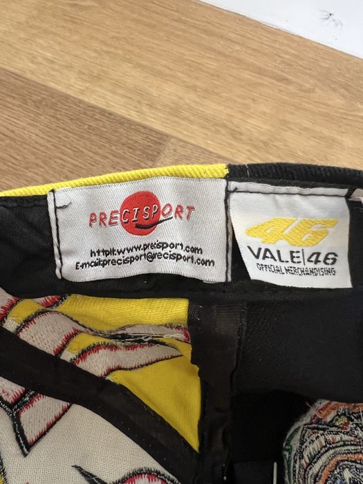 Șapcă Valentino Rossi 46 de colectie model Soare:Lună cu eticheta