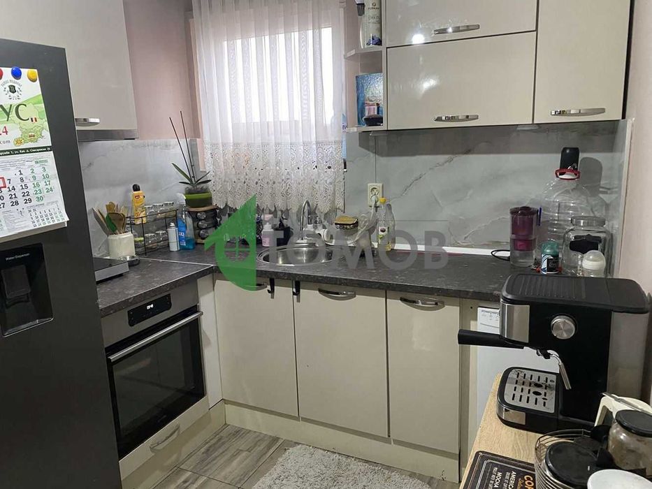 Продава се Четиристаен апартамент в Шумен, Куршум чешма - 100 кв.м за 1352 €/кв.м - Снимка #1